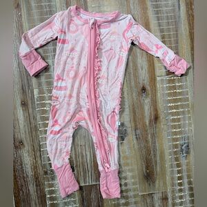 Laree & Co Bamboo Pink Ruffle Convertible 2 way Zipper Baby Footie Pajamas